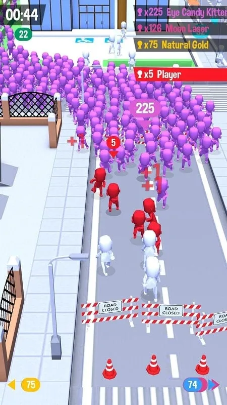 alt text: Hình ảnh gameplay Crowd City mod với đám đông lớn và skin đặc biệt